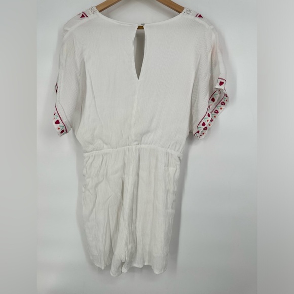 Colorful Embroidered White Romper - Picture 2 of 4